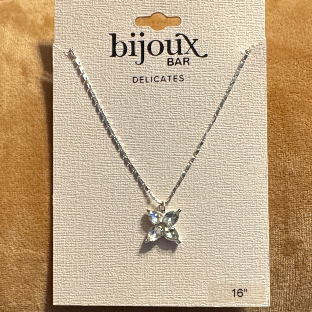 Silver Necklace With Crystal Flower Pendant 8$